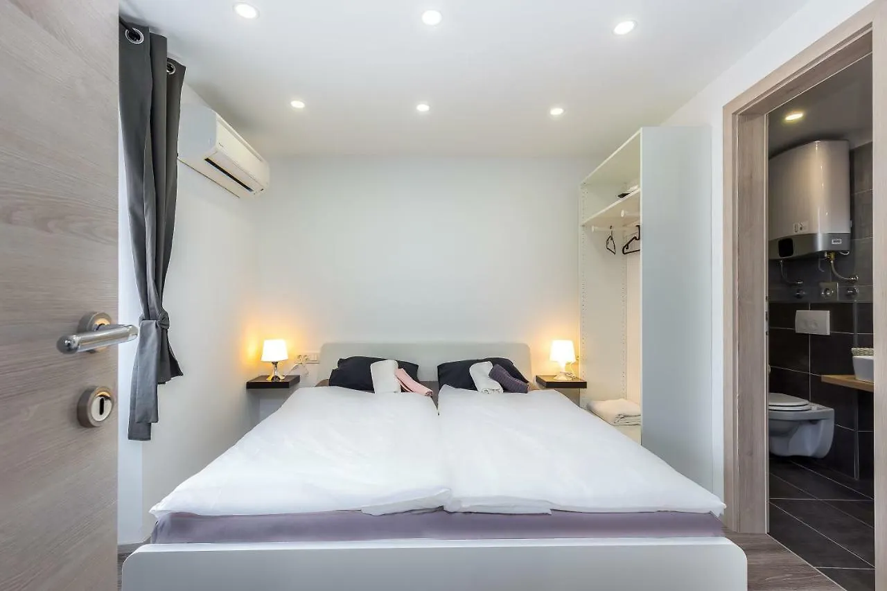 Apartments In The City Rijeka